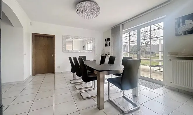 Недвижимость Detached house 5 bedrooms for sale in Leudelange: 5
