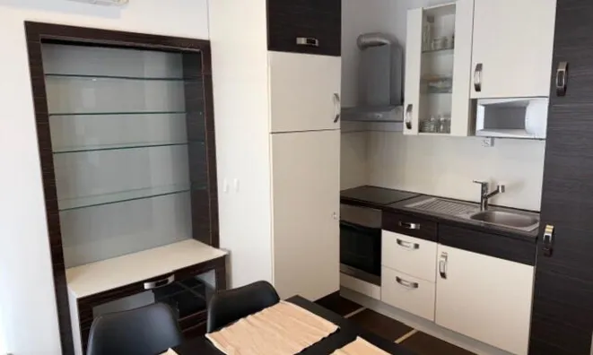 Недвижимость Квартира, 3 комнаты, Новый Центр: 3