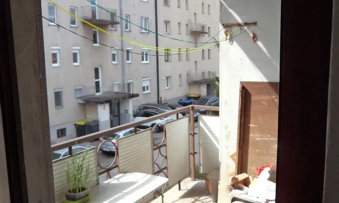 Недвижимость Квартира на Мошкричевой улице: 16