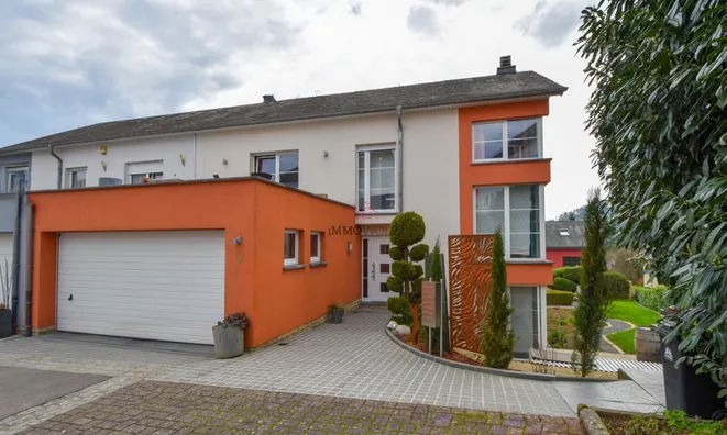 Недвижимость Semi-detached house 5 bedrooms for sale in Niederfeulen: 1