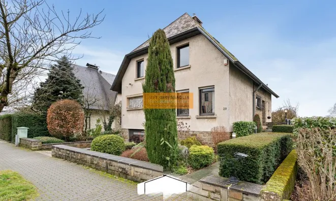 Недвижимость House 4 bedrooms for sale in Howald: 2