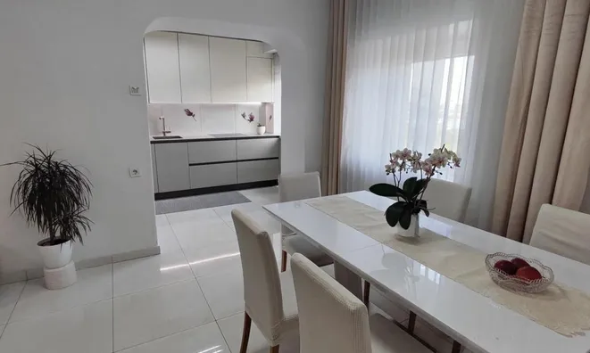 Недвижимость Квартира на улице Побешка: 7