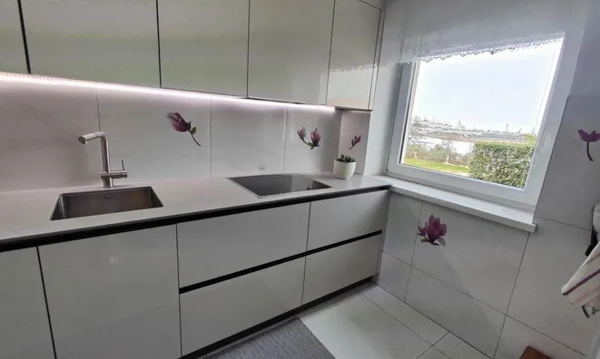 Недвижимость Квартира на улице Побешка: 11