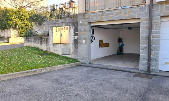 Недвижимость Квартира, 4-комнатная: 13