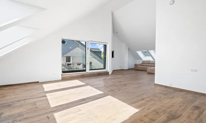 Недвижимость Penthouse 3 bedrooms for sale in Limpach: 1