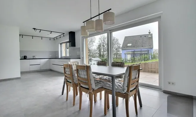 Недвижимость House 4 bedrooms for sale in Kiischpelt: 4