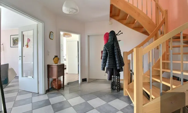 Недвижимость House 5 bedrooms for sale in Scheidgen: 4