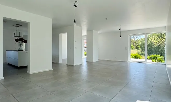 Недвижимость Detached house 6 bedrooms for sale in Ehlange: 6