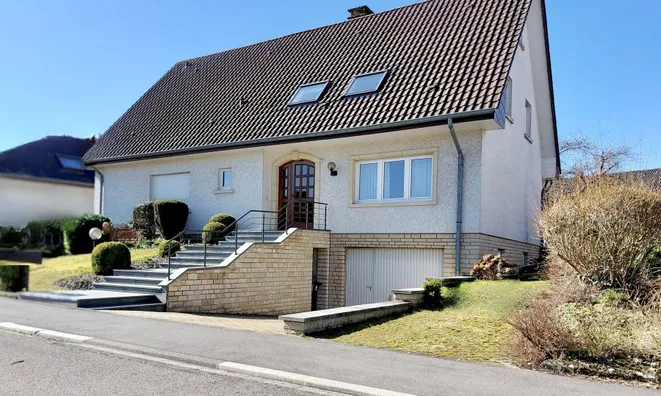 Недвижимость Detached house 4 bedrooms for sale in Olm: 1