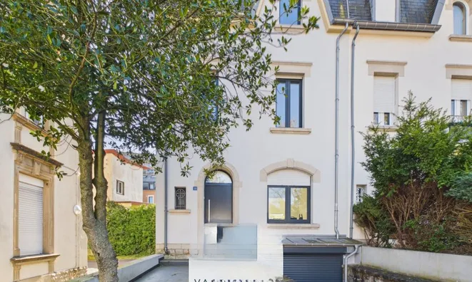 Недвижимость Semi-detached house 5 bedrooms for sale in Luxembourg-Bonnevoie: 1