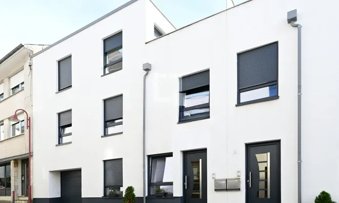 Недвижимость Semi-detached house 3 bedrooms for sale in Pétange: 1