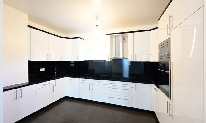 Недвижимость Semi-detached house 3 bedrooms for sale in Pétange: 4