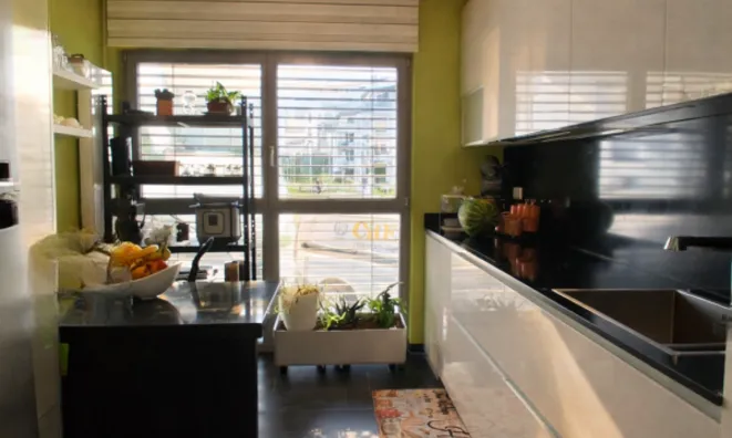 Недвижимость Semi-detached house 4 bedrooms for sale in Esch-sur-Alzette: 5