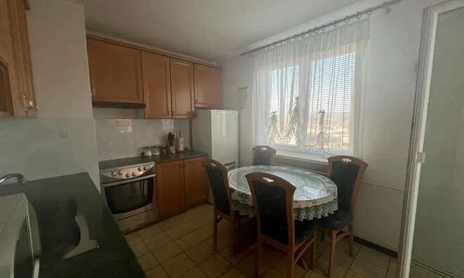 Недвижимость Двухкомнатная квартира Копер: 2