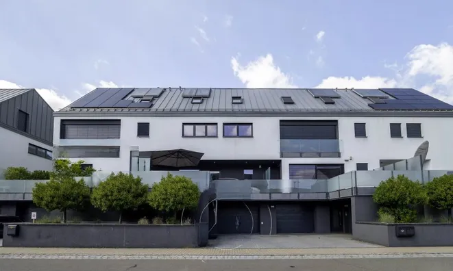 Недвижимость Detached house 4 bedrooms for sale in Roodt-Sur-Syre: 1