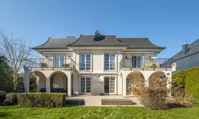 Недвижимость Detached house 6 bedrooms for sale in Strassen: 1