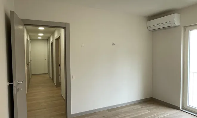 Недвижимость Квартира, 2-комнатная новостройка в Изола: 10