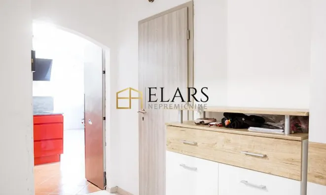 Недвижимость Квартира в Нова-Сеча: 6