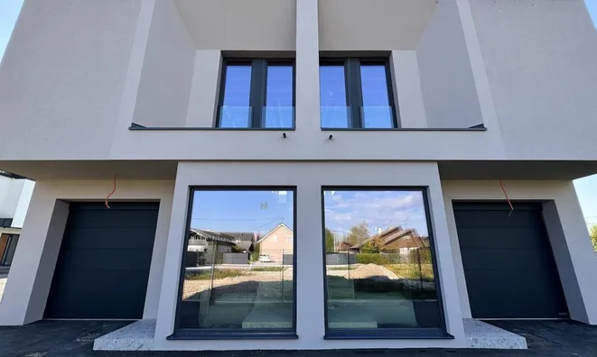 Недвижимость Двухэтажный дом Новый Рудник: 5