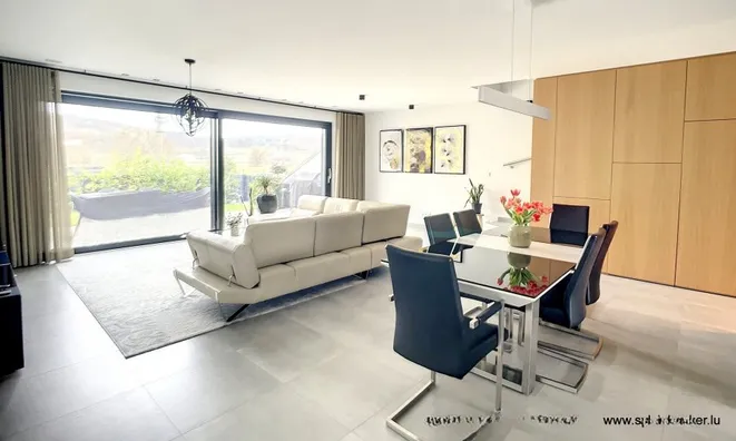 Недвижимость House 4 bedrooms for sale in Lorentzweiler: 1