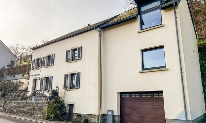 Недвижимость House 3 bedrooms for sale in Bivels: 1