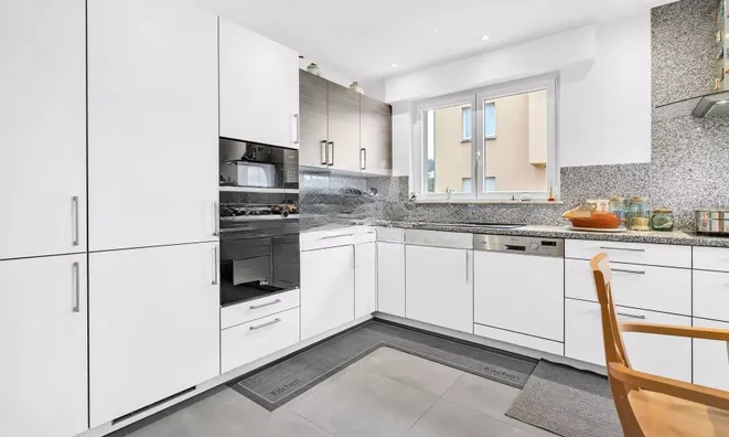 Недвижимость Detached house 6 bedrooms for sale in Oberanven: 6