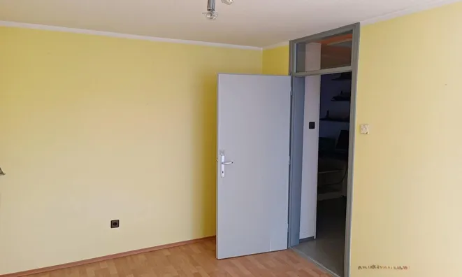 Недвижимость Дом с террасой Ново Любляна Бежиград: 10