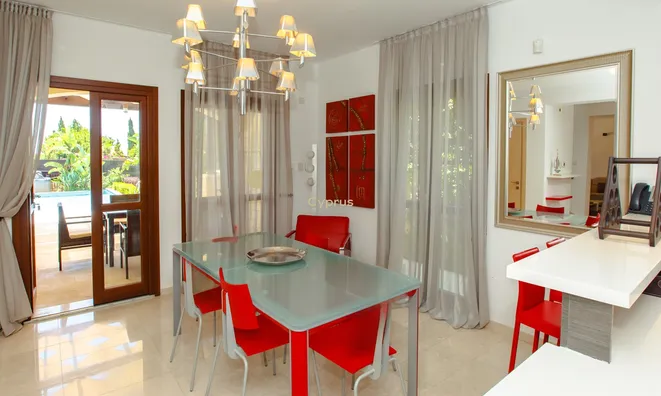 Недвижимость 3 Bedroom Villa for Sale in Kouklia, Paphos: 3