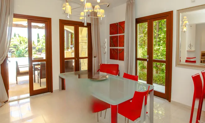 Недвижимость 3 Bedroom Villa for Sale in Kouklia, Paphos: 4