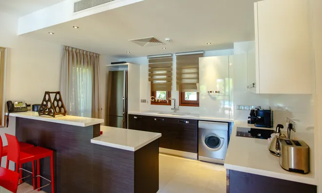 Недвижимость 3 Bedroom Villa for Sale in Kouklia, Paphos: 5