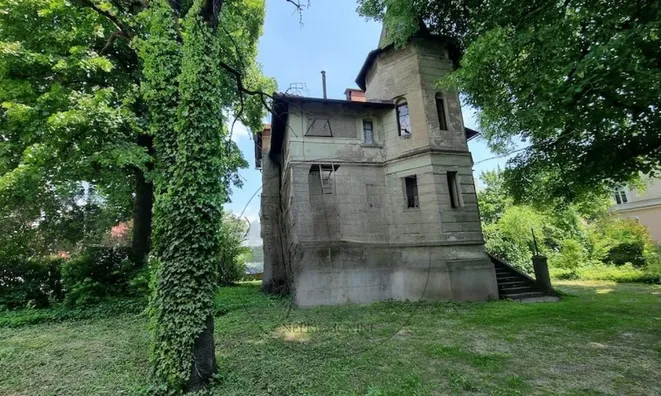 Недвижимость Дом, Любляна, Центр, возле УКЦ: 2