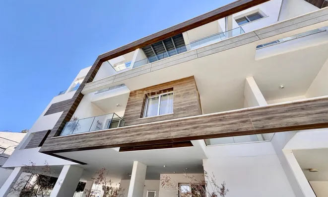 Недвижимость 2 bedroom Apartment For sale in Zakaki, Limassol: 3