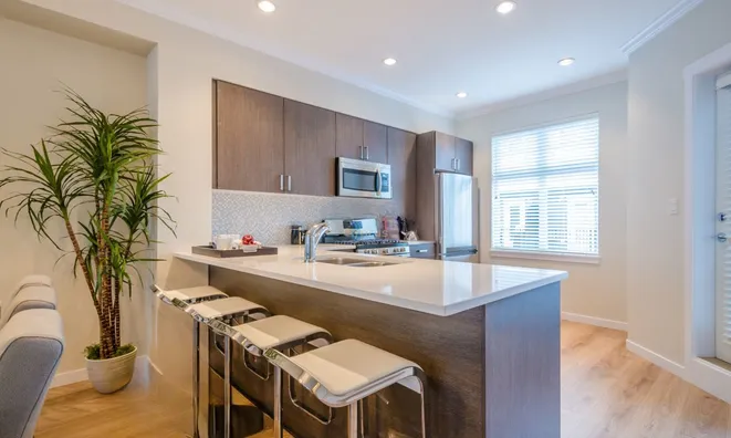 Недвижимость 2 Bedroom Apartment for Sale in Kato Pafos, Pafos: 3