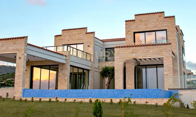 Недвижимость 3 Bedroom Villa for Sale in Kouklia, Pafos: 2