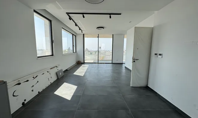 Недвижимость 2 Bedroom Apartment for Sell In Mesa Getonia , Limassol: 5