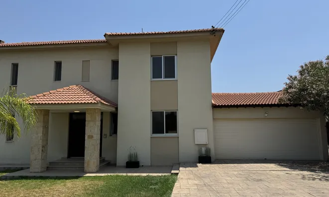 Недвижимость 4 Bedroom Villa For Sale in Parekklisia, Limassol: 4
