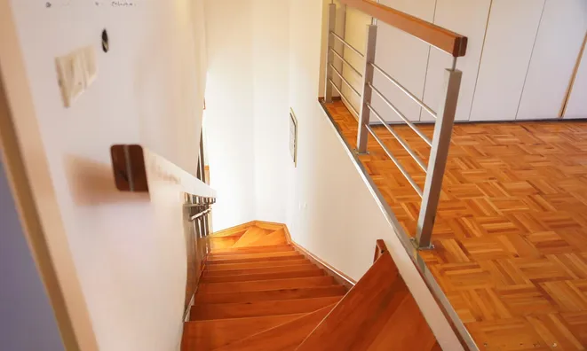 Недвижимость Дом, Садыня Вас: 17