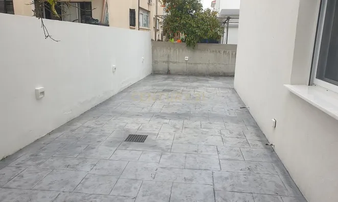 Недвижимость Residential Building for Sale in Strovolos, Nicosia: 12