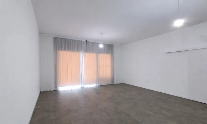 Недвижимость 2 Bedroom Apartment For Sale in Agios Athanasios, Limassol: 2