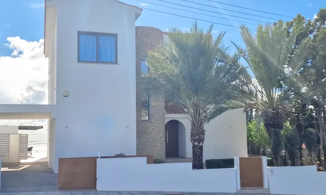 Недвижимость 4 Bedroom Villa For sale in Pegeia, Paphos: 1