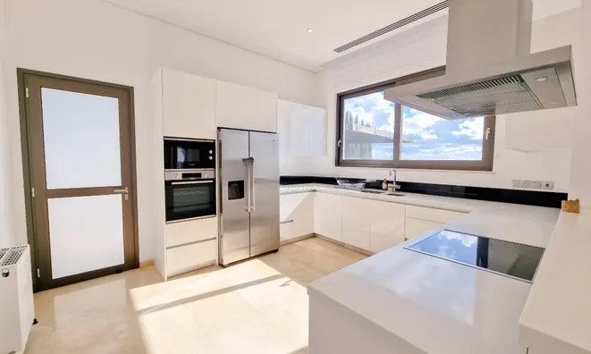 Недвижимость 4 Bedroom Villa For sale in Pegeia, Paphos: 13