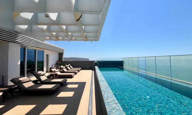 Недвижимость First line Sea View 3 Bedroom Apartment For Sale in Agios Tychonas,Limassol: 1