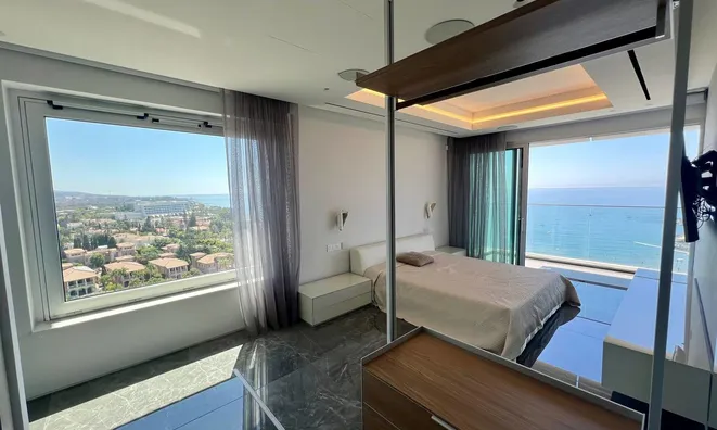 Недвижимость First line Sea View 3 Bedroom Apartment For Sale in Agios Tychonas,Limassol: 19