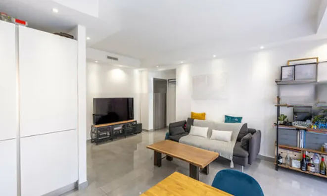 Недвижимость Apartment Monaco, Port: 3