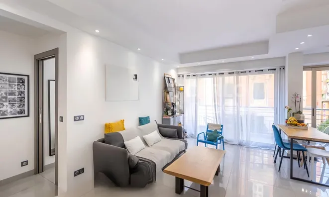 Недвижимость Apartment Monaco, Port: 1