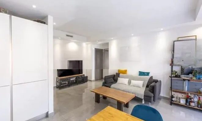 Недвижимость Apartment Monaco, Port: 3