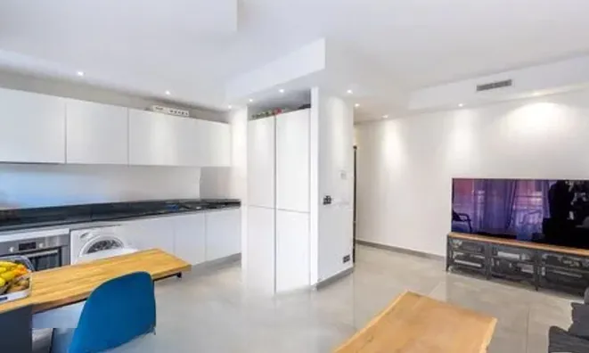 Недвижимость Apartment Monaco, Port: 4