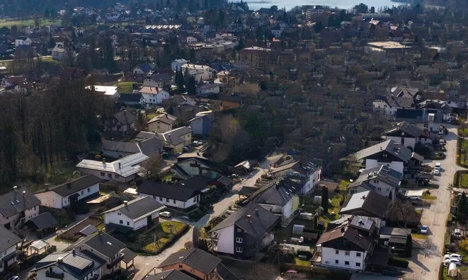 Недвижимость Коттедж Ново Блед: 3