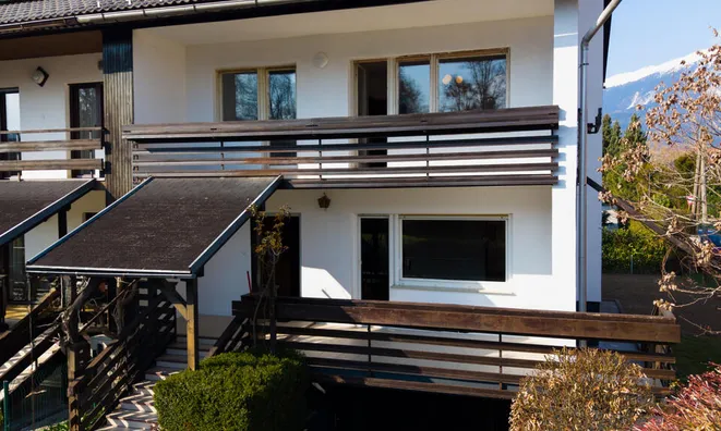 Недвижимость Коттедж Ново Блед: 4