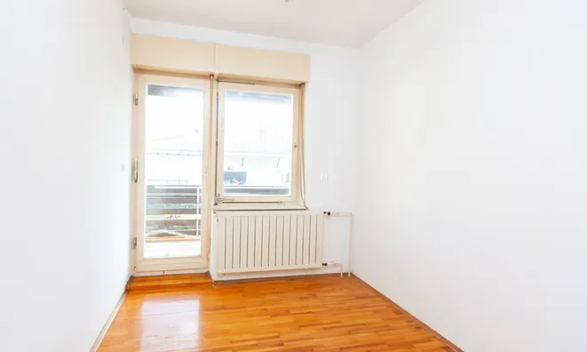 Недвижимость Коттедж Ново Блед: 17